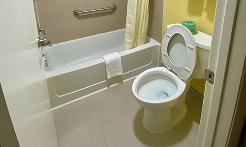 Premium King Studio Bedroom in Elkton, MD